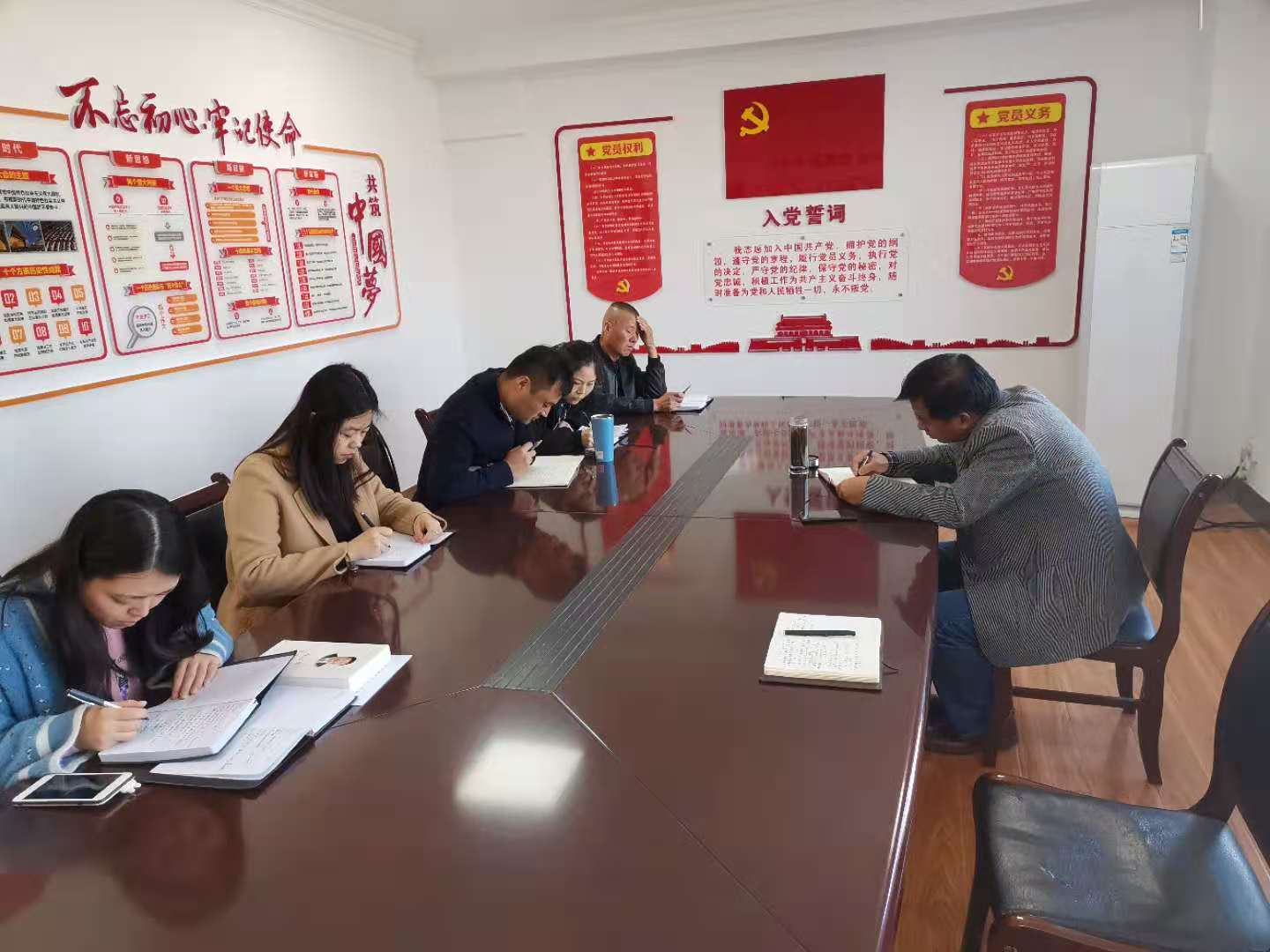 微信图片_20201116174604.jpg