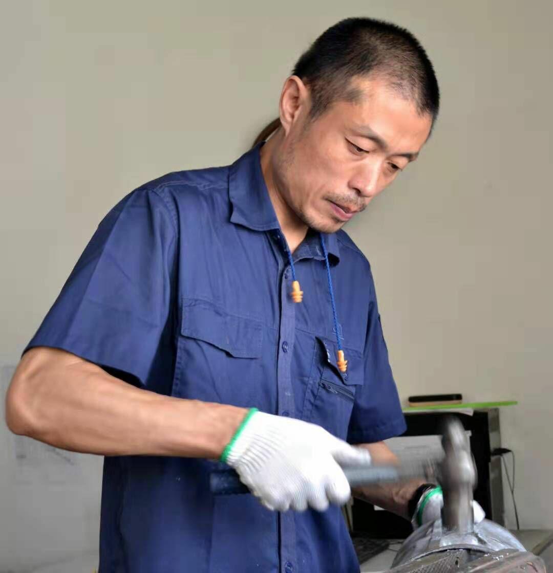 1651711689585412.jpg 胡军 车间现场照片.jpg