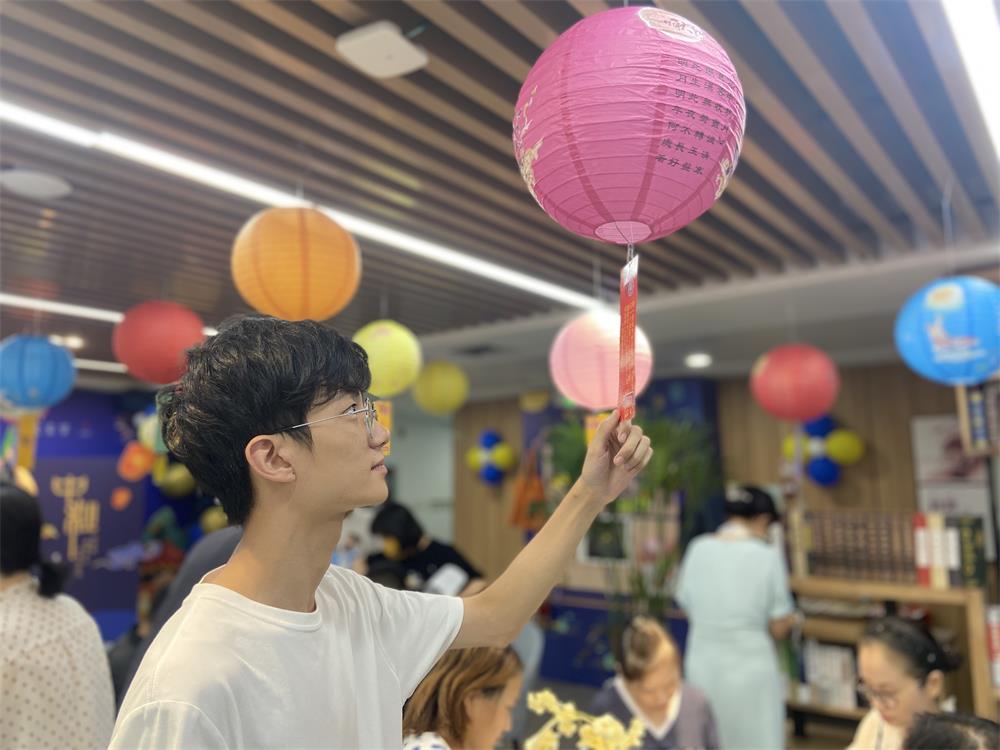 1662715730926986.jpg (新闻稿)20220906情满月圆,欢度中秋2.jpg