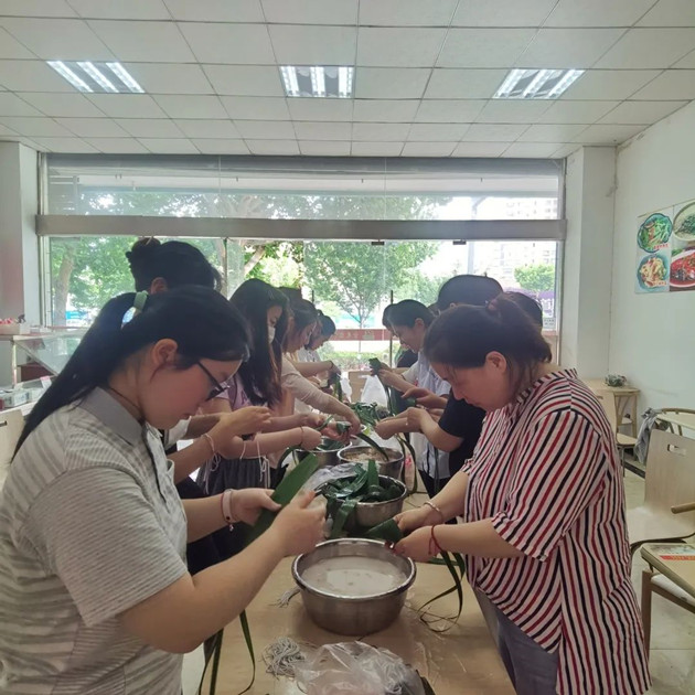 1687689122982758.jpg 6397b5334b64b7c0b97a047cac743582_副本.jpg