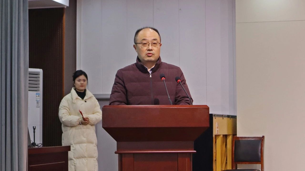 1704769210385651.jpg 陈局长.jpg