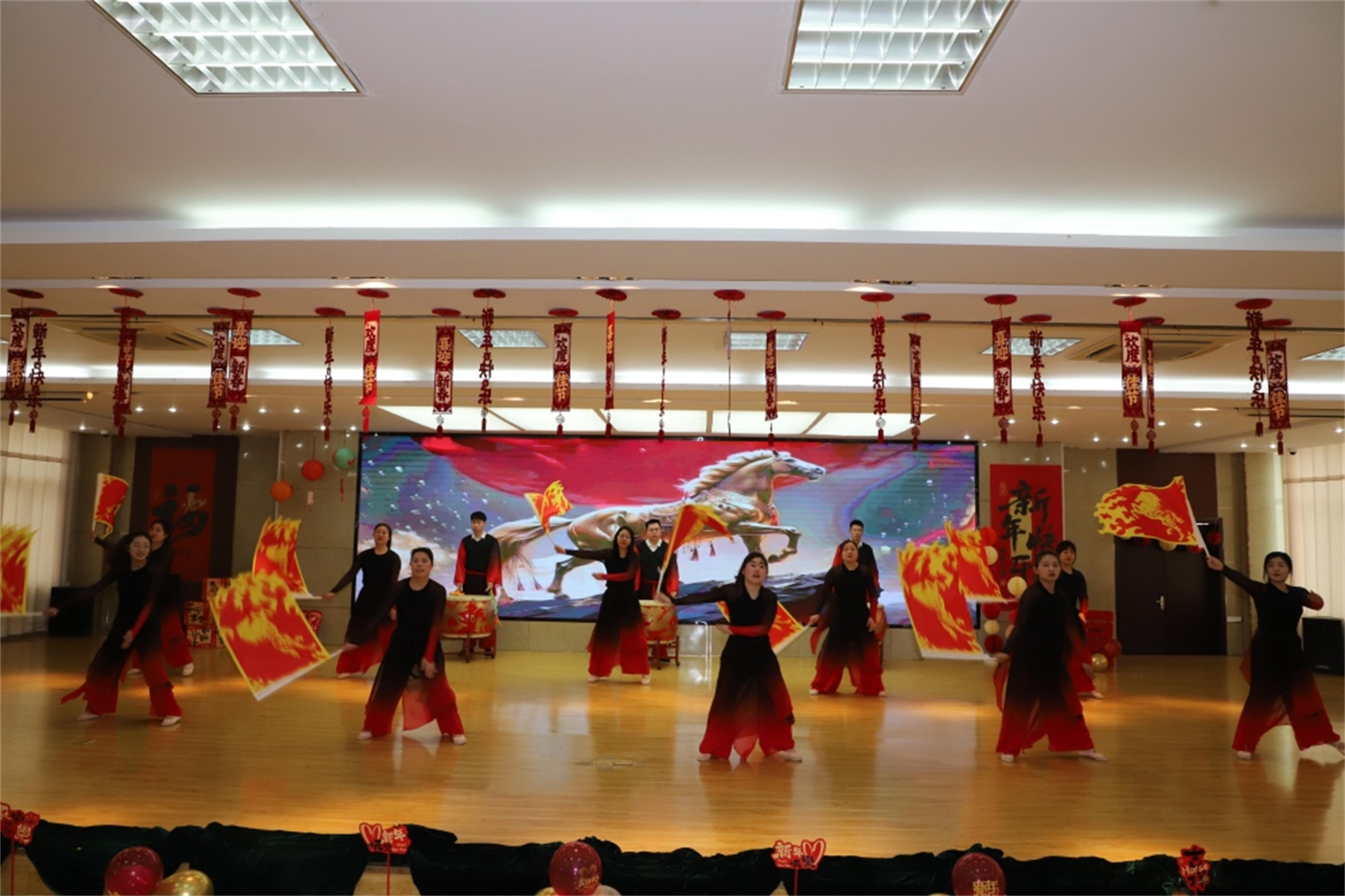 1770797994191020.jpg 灌晚1.jpg