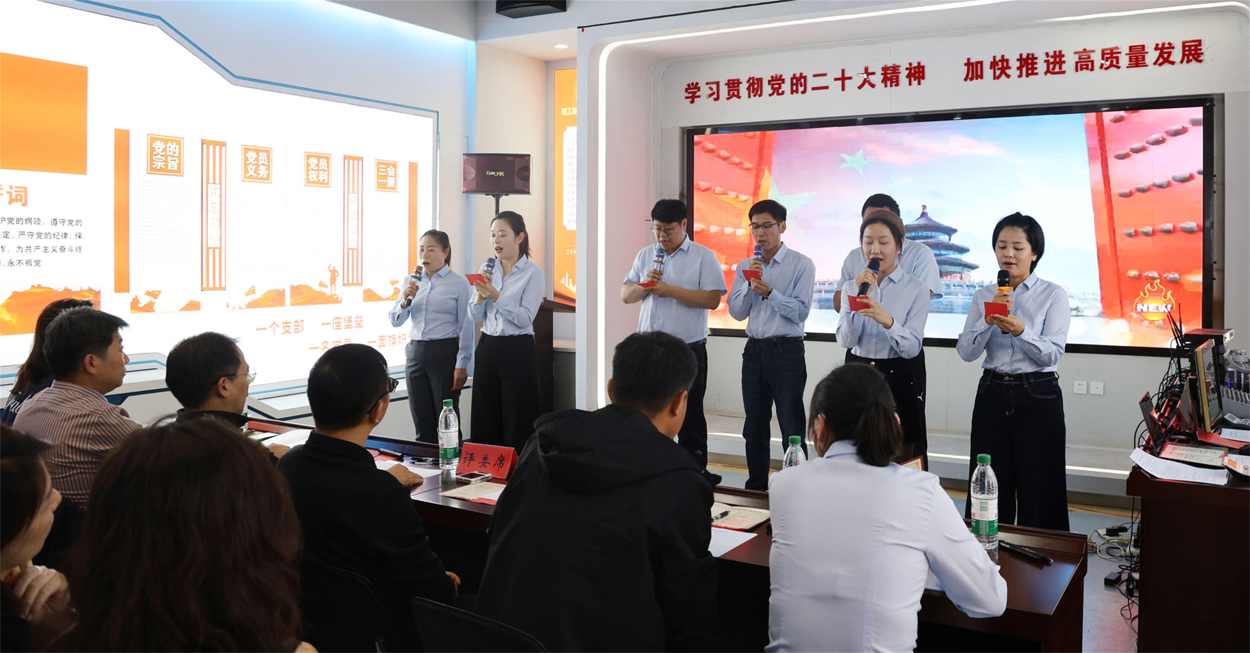1778205218256824.jpg 职工唱歌比赛4.jpg