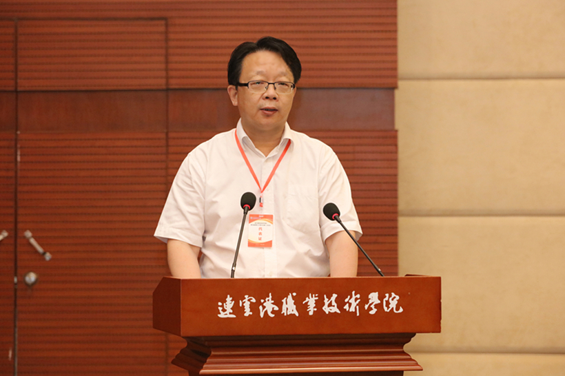 教代会图片2.jpg